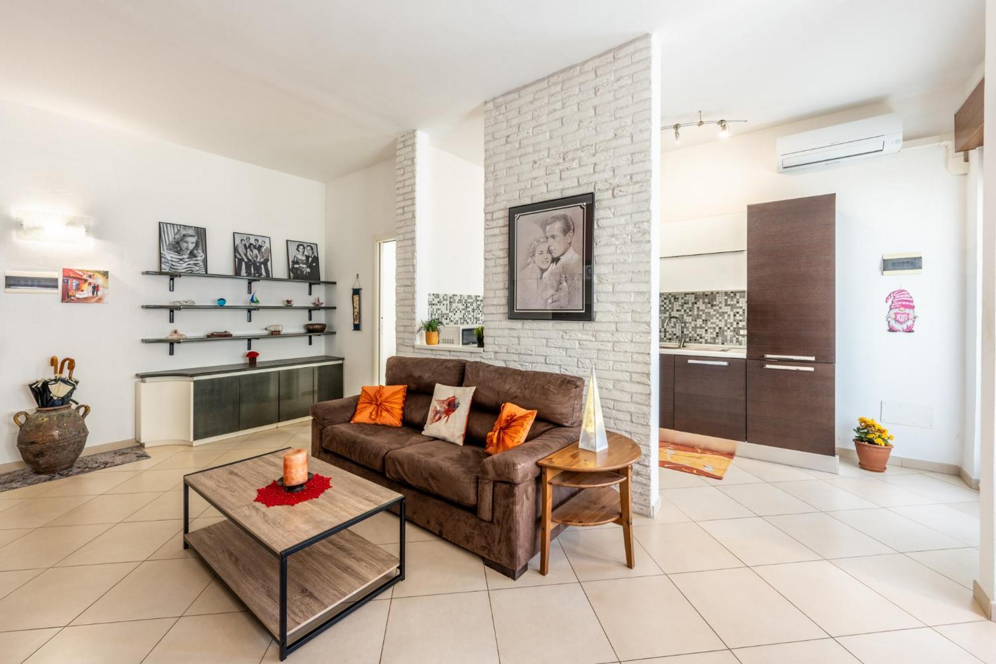 New Luxury 2Bdr Terrace, Views, Ac Apartment Marina Di Carrara Ngoại thất bức ảnh